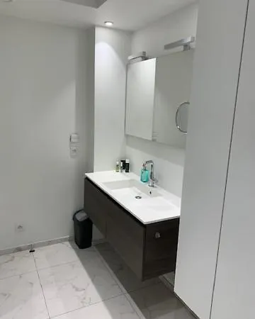 Tantor 1 Zeezicht Διαμέρισμα *